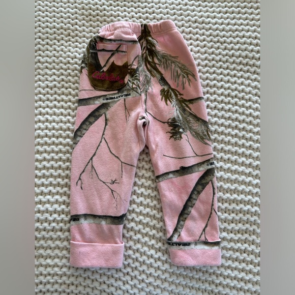 Cabelas girls pink camouflage leggings 3 months - Picture 4 of 4